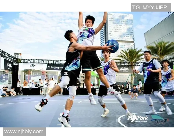 街头篮球明星的传奇之路与热血青春的碰撞与奋斗